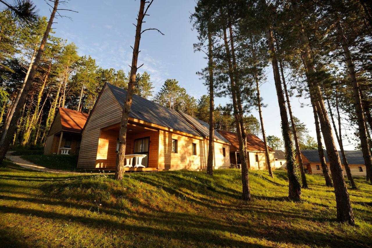 Hotel Ulvf Le Domaine De Pelvezy Saint-Genies Exteriér fotografie